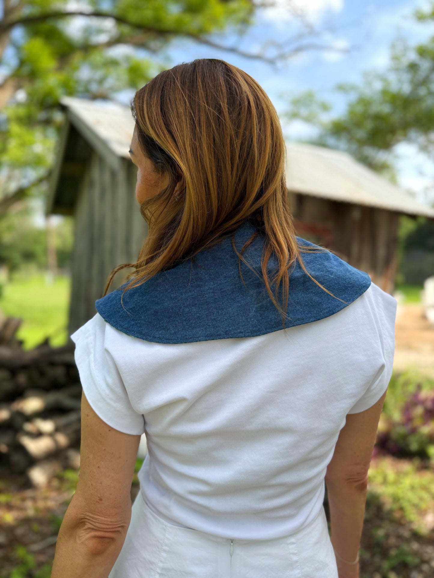 THE MAGGIE | Reversible Embroidered Butterfly Collar - Linen & Denim