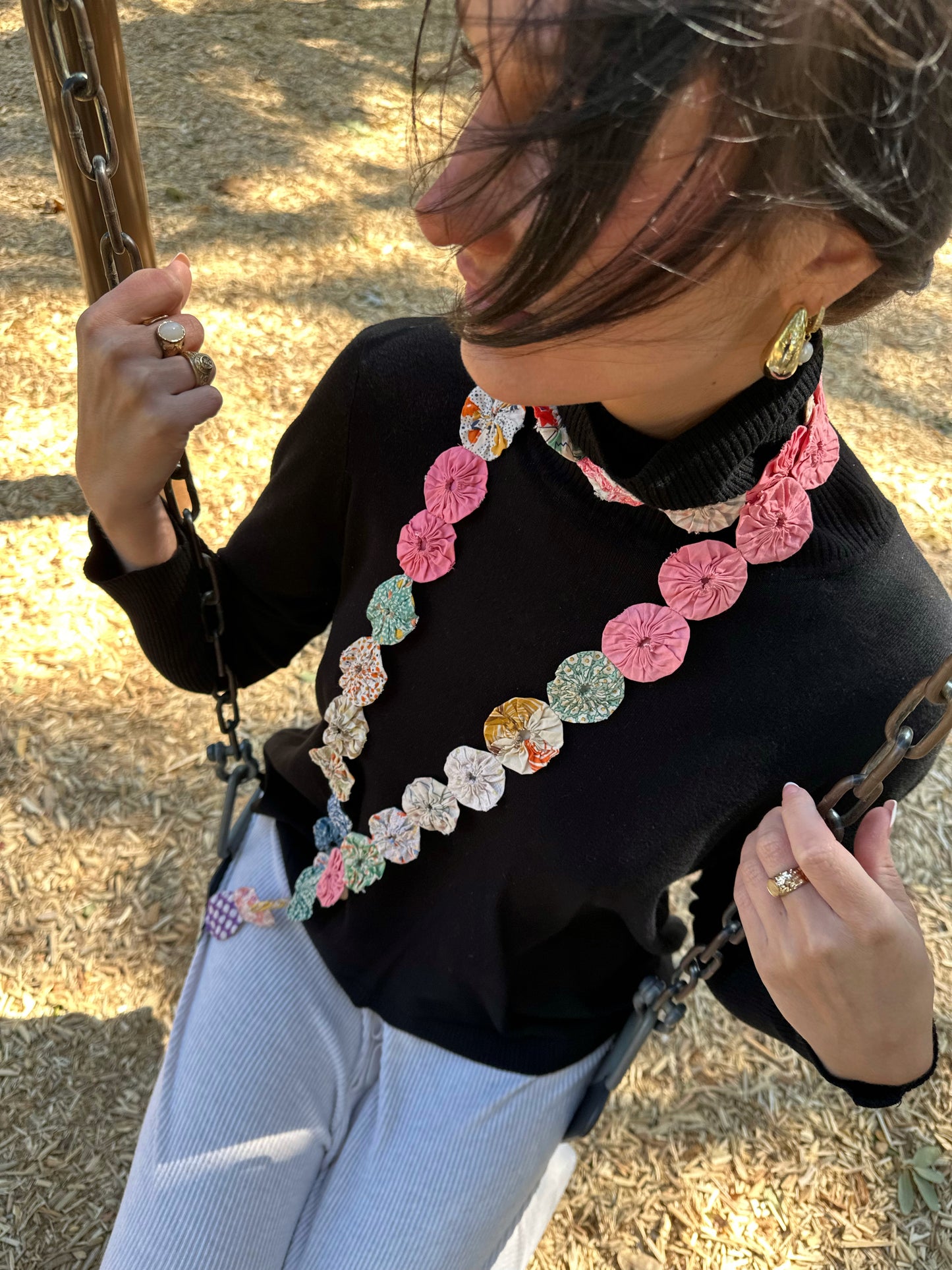 Yo-Yo Cigarette Scarf