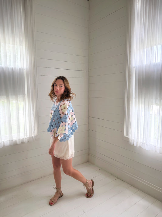 THE MOLLY GOODNIGHT | Yo-Yo Rosette Crop - Powder Blue & Blush
