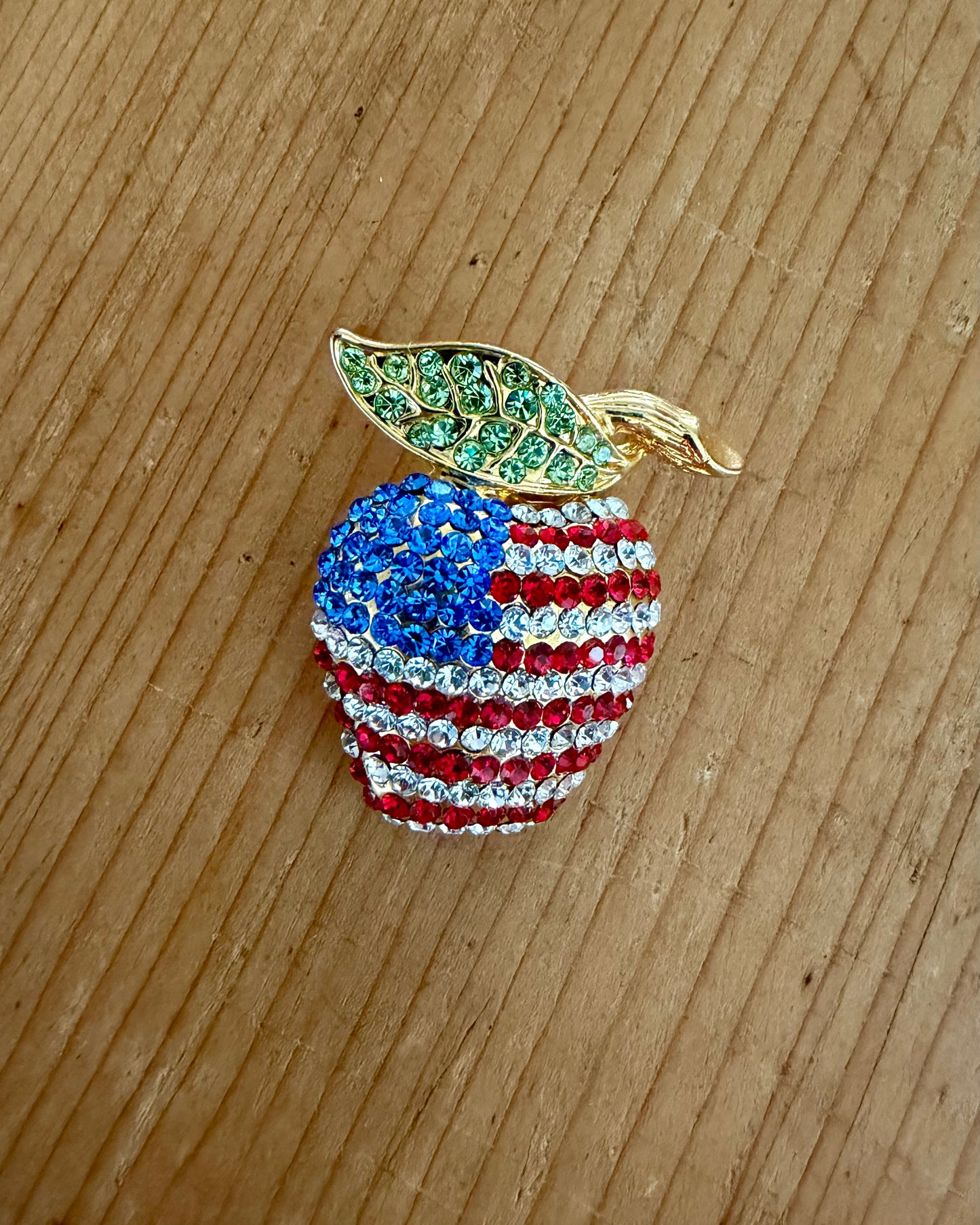 Patriotic Brooch | Vintage American Flag Smaller Striped Apple