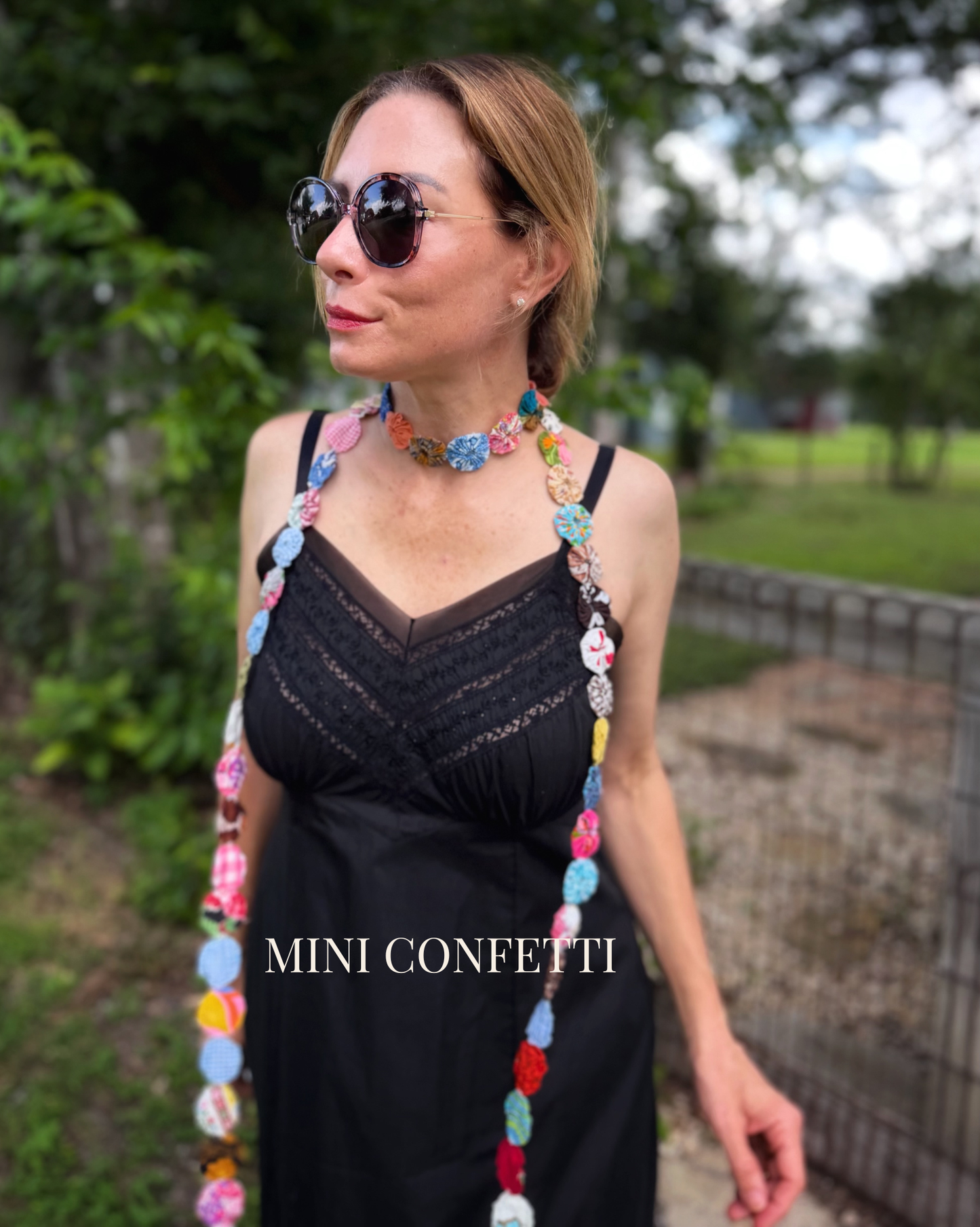 Yo-Yo Cigarette Scarf