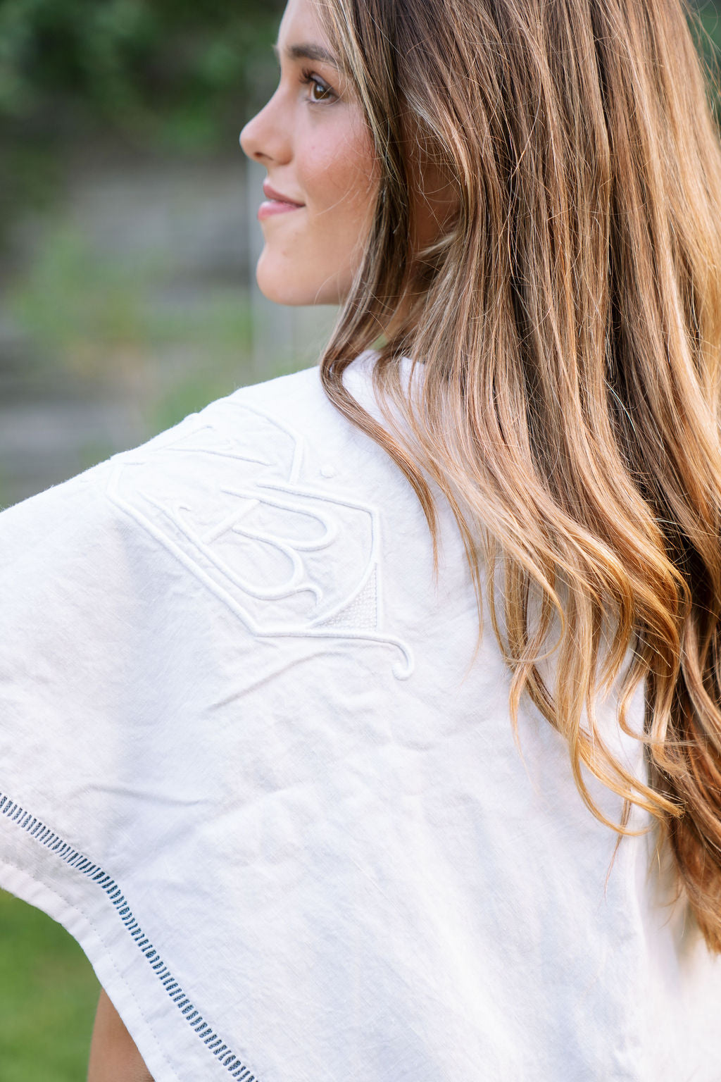 THE ROSA MARIA | Linen & Denim Reversible Cape | La Patrona