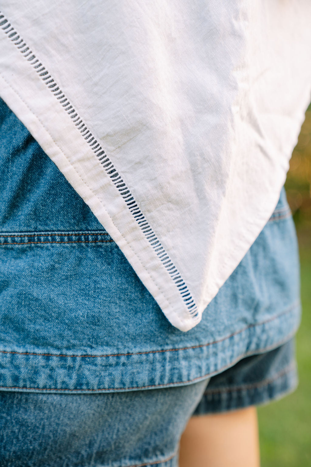 THE ROSA MARIA | Linen & Denim Reversible Cape | La Patrona