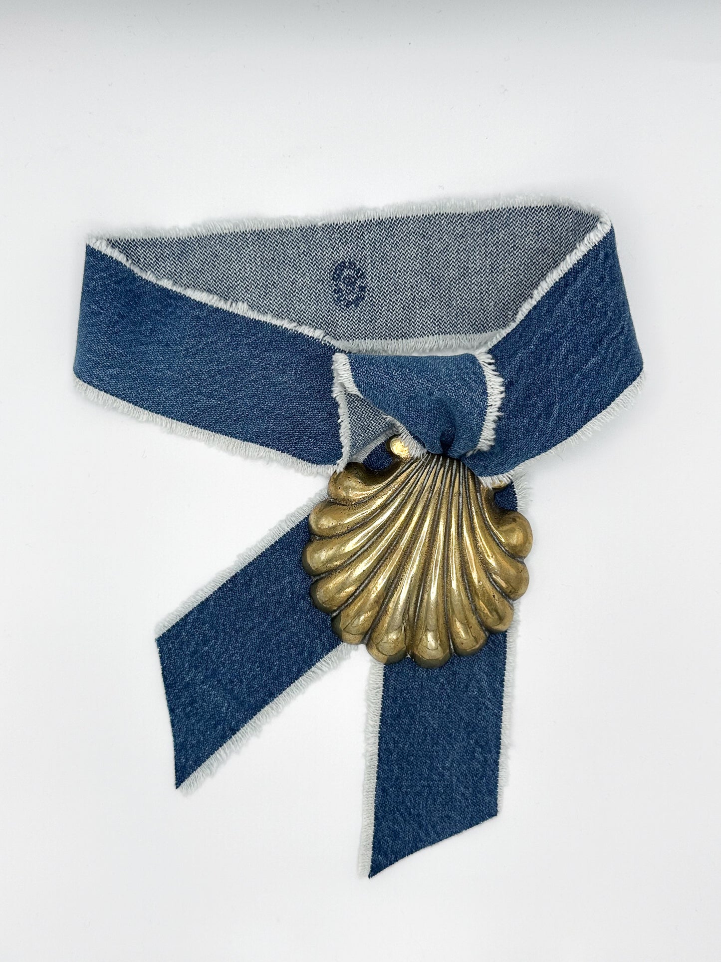 Shell Vintage Horse Brass Medallion + Denim Twilly
