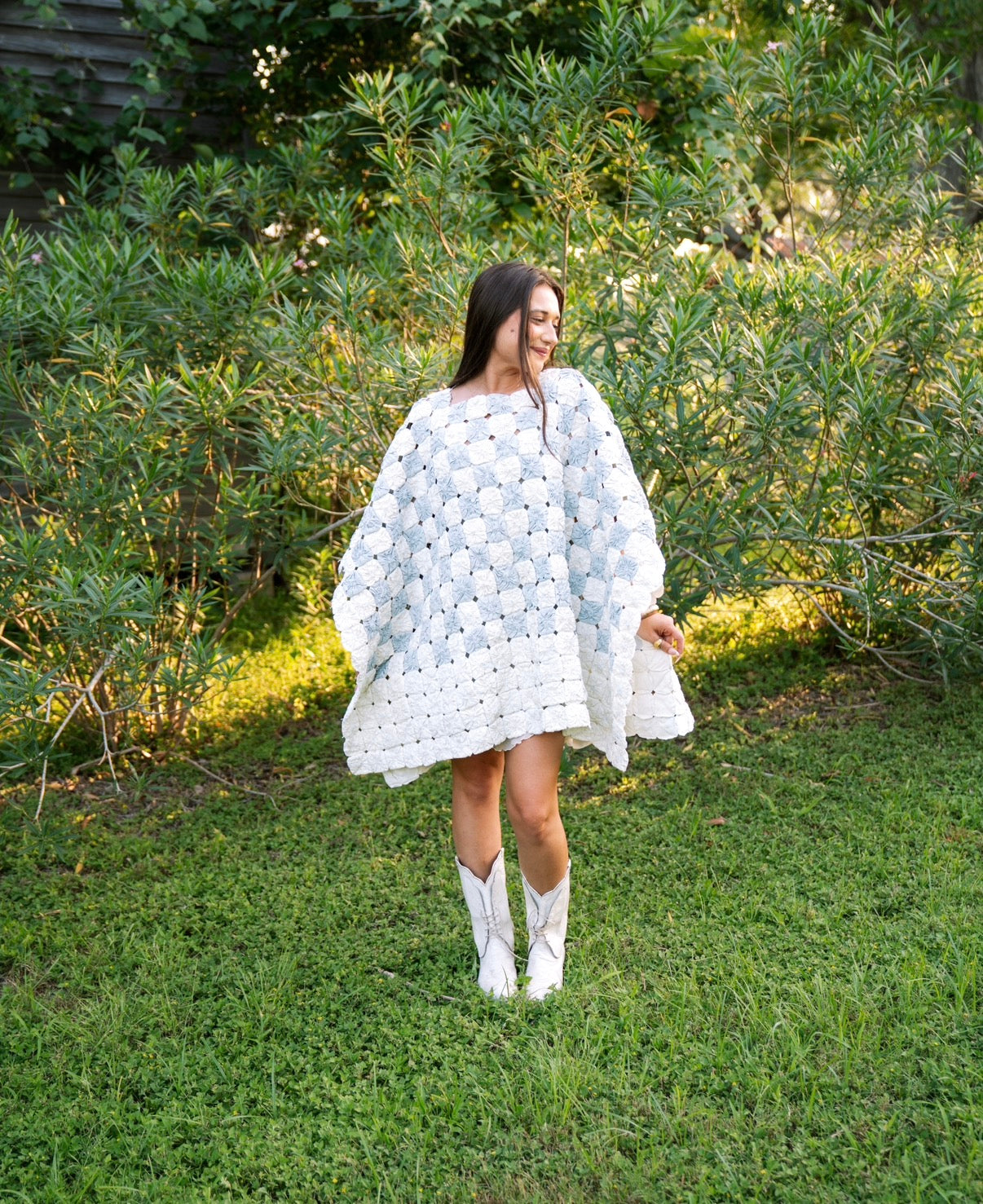 THE LIZZIE | Yo-Yo Rosette Mini Caftan | Faveur