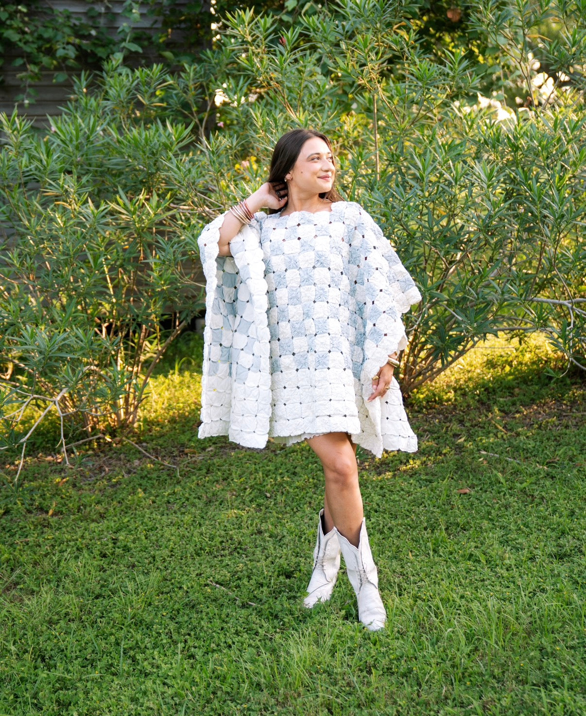 THE LIZZIE | Yo-Yo Rosette Mini Caftan | Faveur