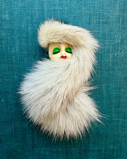 Fox Brooch - White Fur Lady