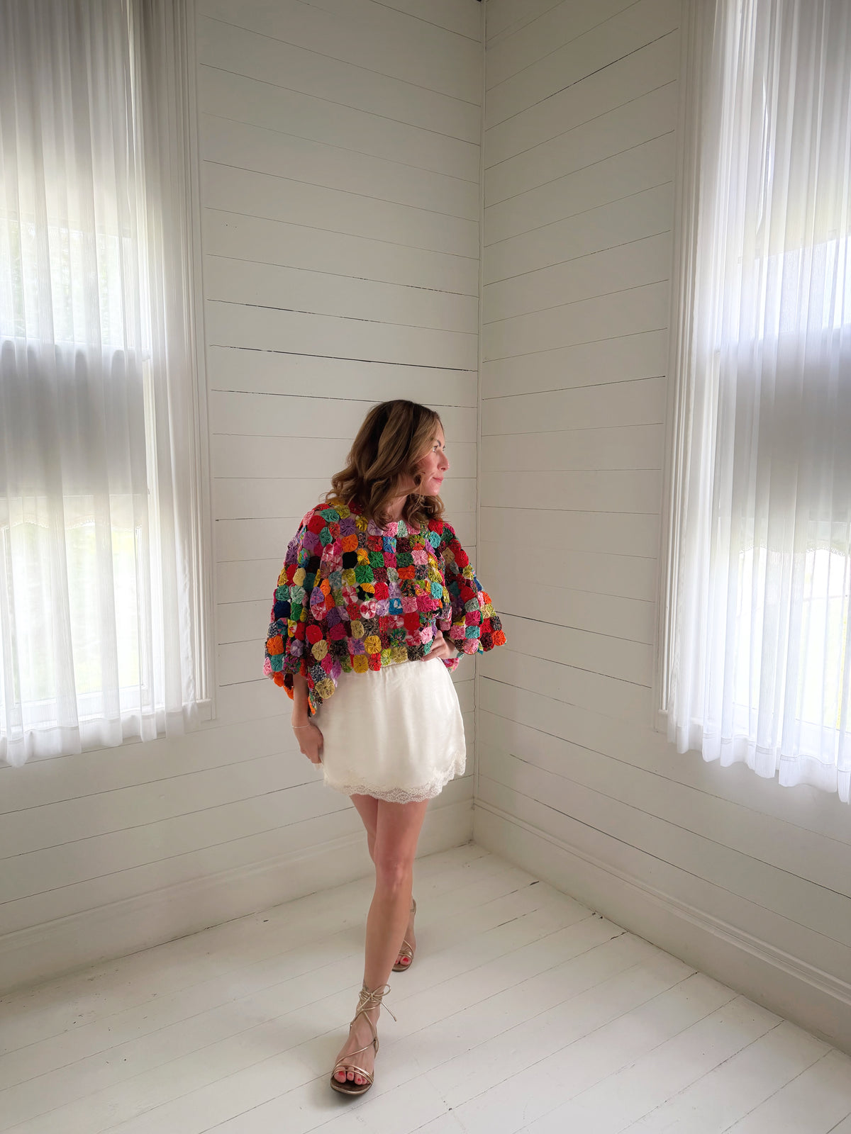 THE MOLLY GOODNIGHT | Yo-Yo Rosette Crop - Fiesta