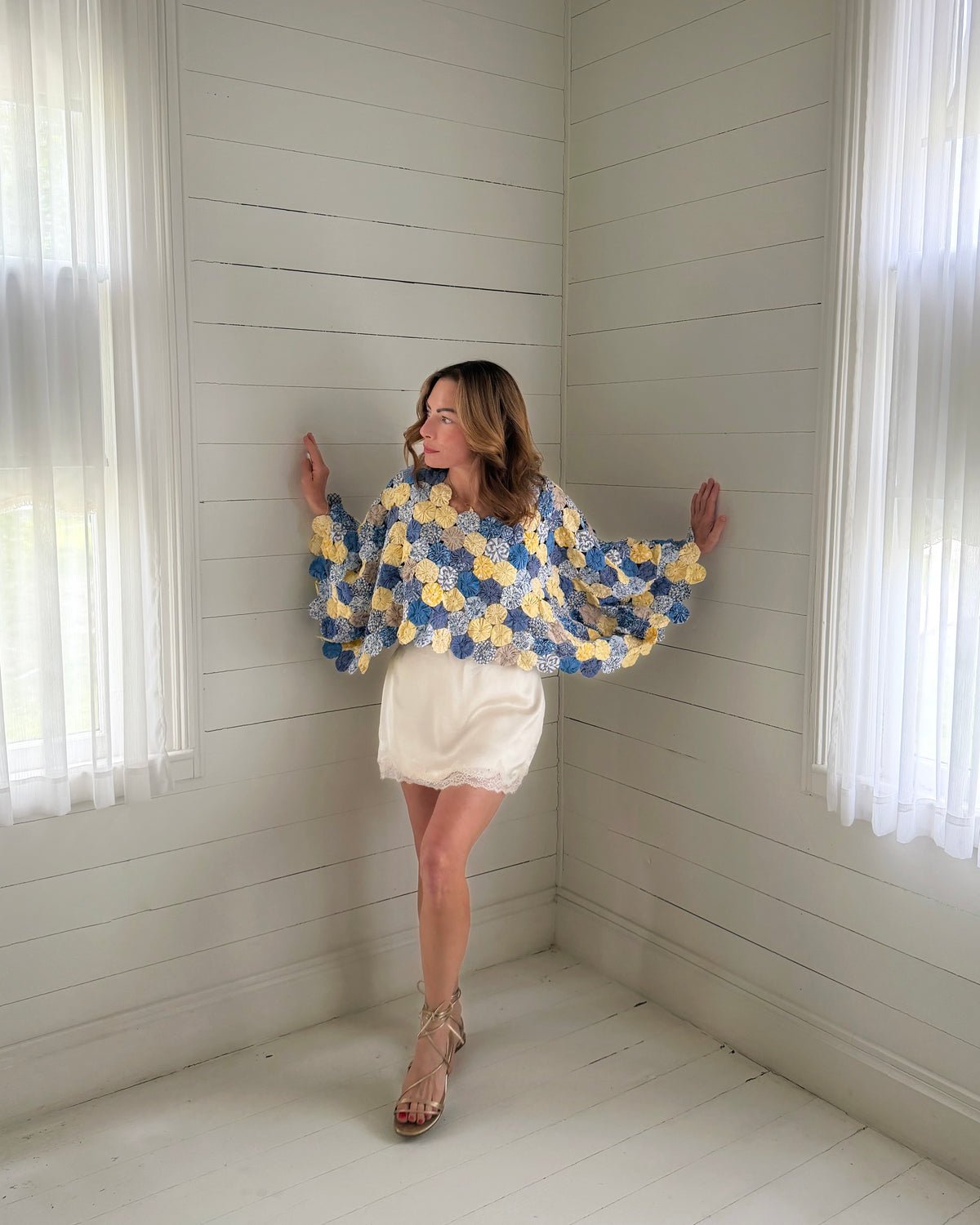 THE MOLLY GOODNIGHT | Yo-Yo Rosette Crop - Cornflower & Butter