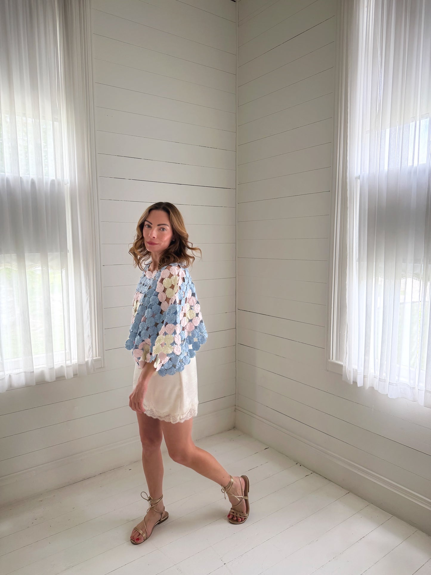 THE MOLLY GOODNIGHT | Yo-Yo Rosette Crop - Powder Blue & Blush