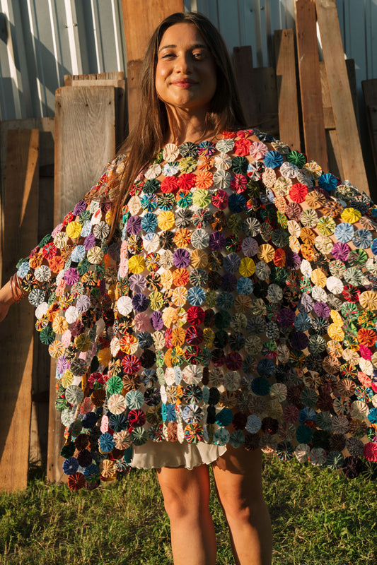 THE LIZZIE | Yo-Yo Rosette Mini Caftan | Carnival